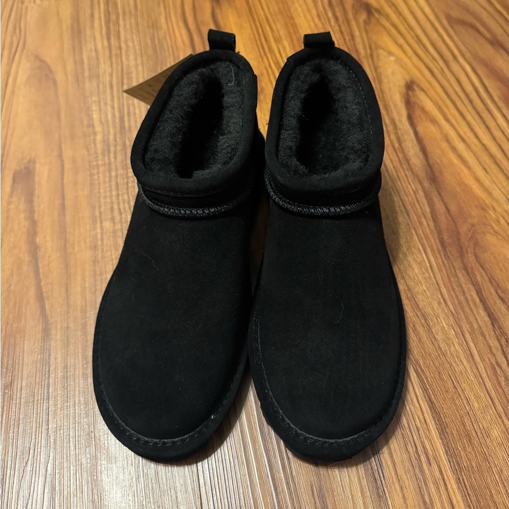 Bear Paw Short Boots
